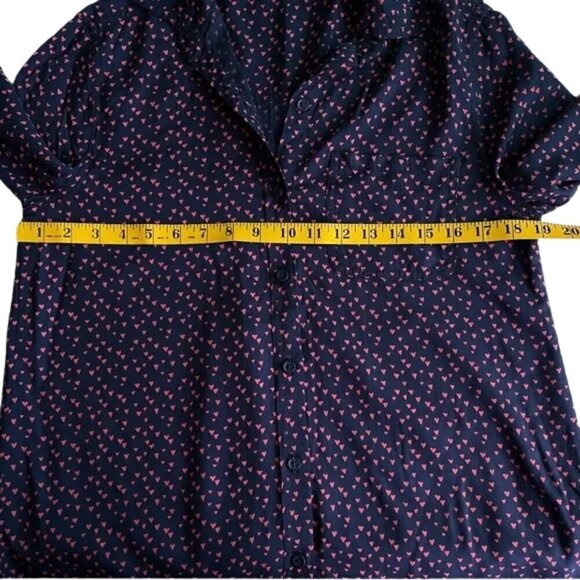 beachlunchlounge Women's Navy and Pink Heart Print Blouse Size S/P - Picture 5 of 6